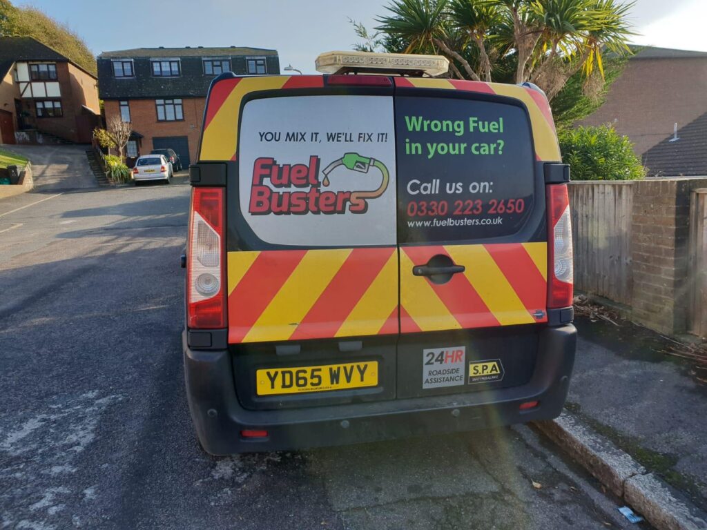 Mobile fuel drain